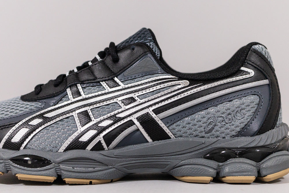ASICS GEL-NYC 2055 &