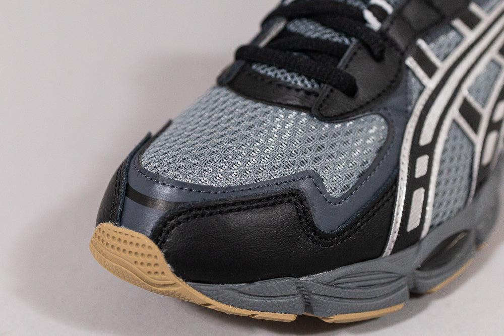 ASICS GEL-NYC 2055 &