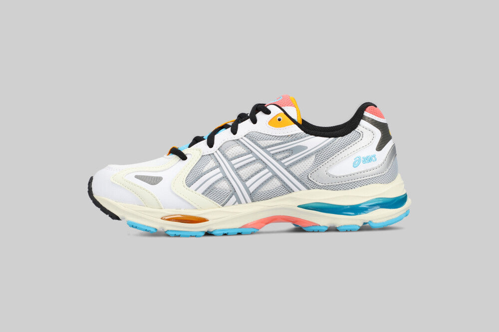 ASICS GEL-K1011 &