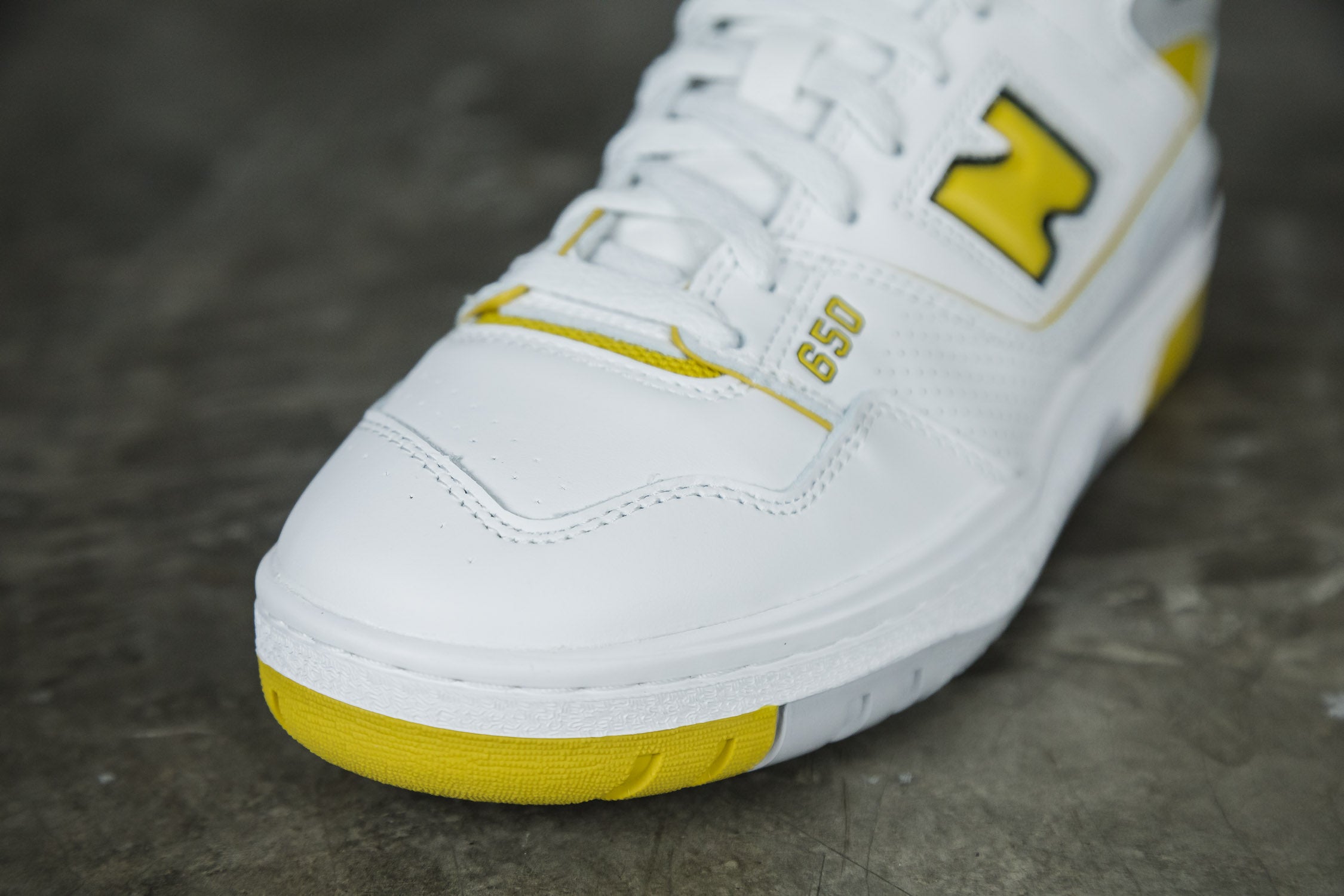 New Balance 650R &