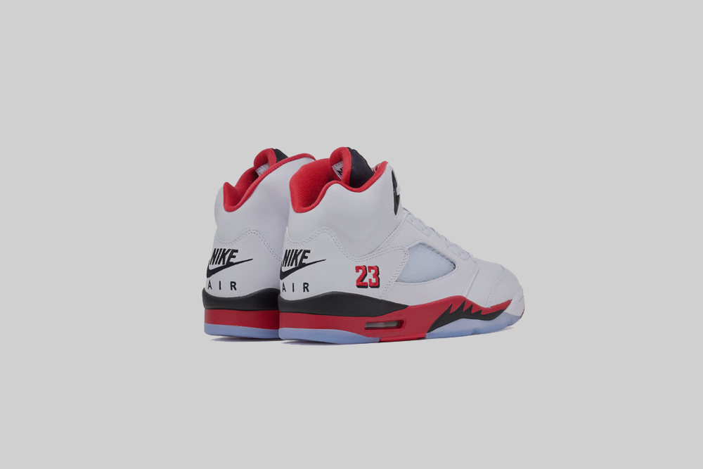 Air Jordan 5 OG 'White and Fire Red' - HQ7978-101 FTW - SNEAKERS - MEN - ADULT - QS - FA - 25 en Lust México