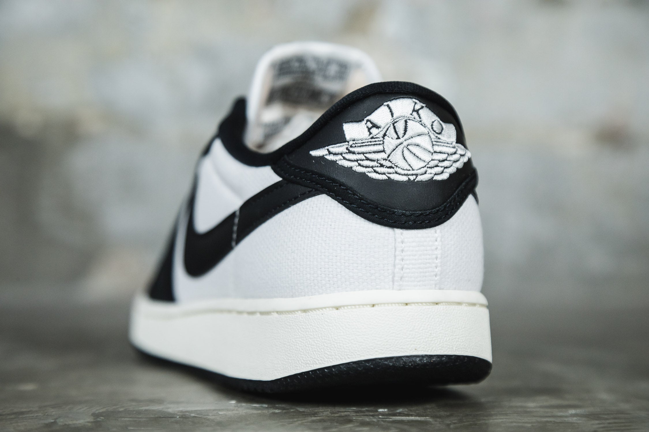Jordan 1 Retro AJKO Low &