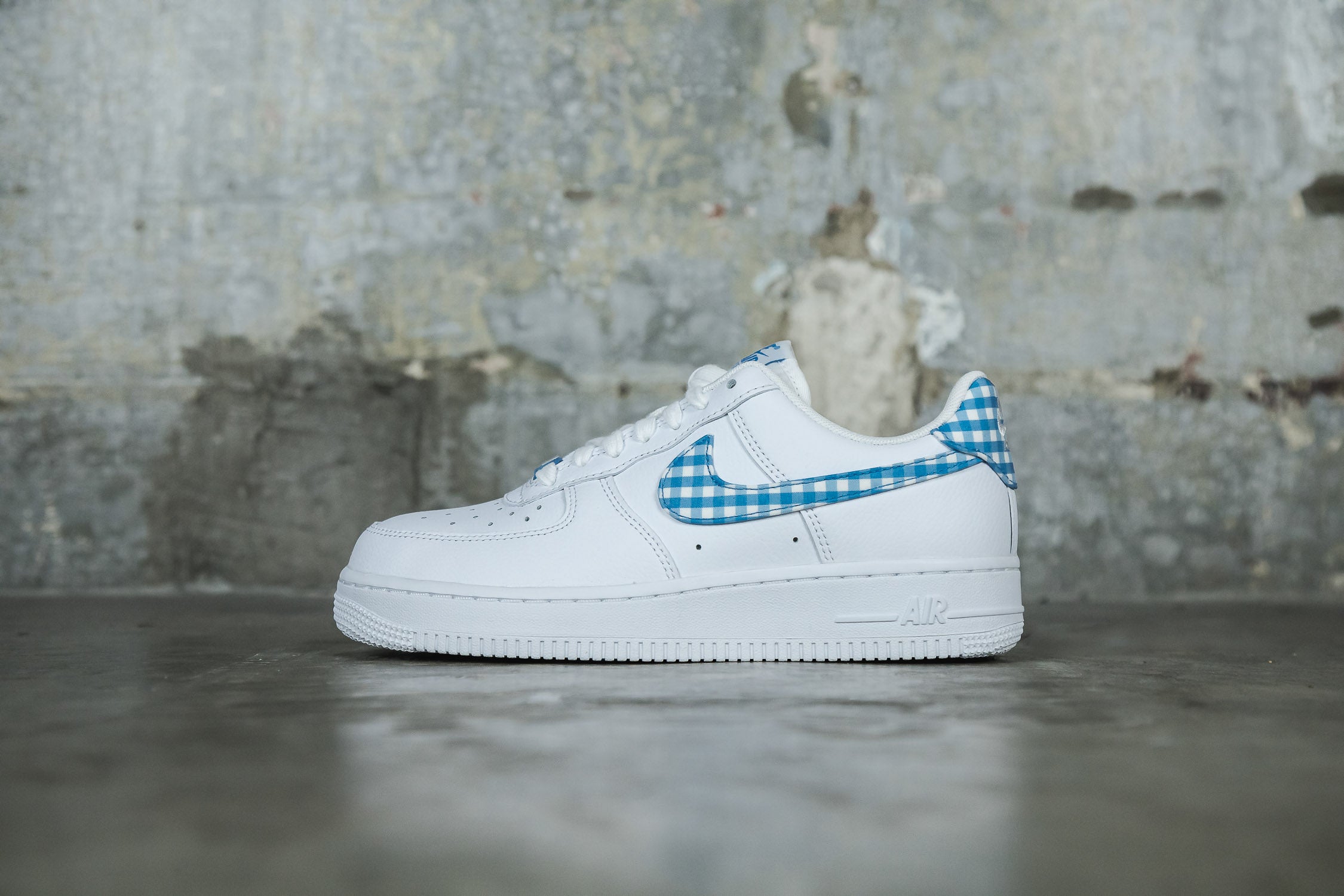 Nike WMNS Air Force 1 Low Blue Gingham 25.5cm DZ2784-100-