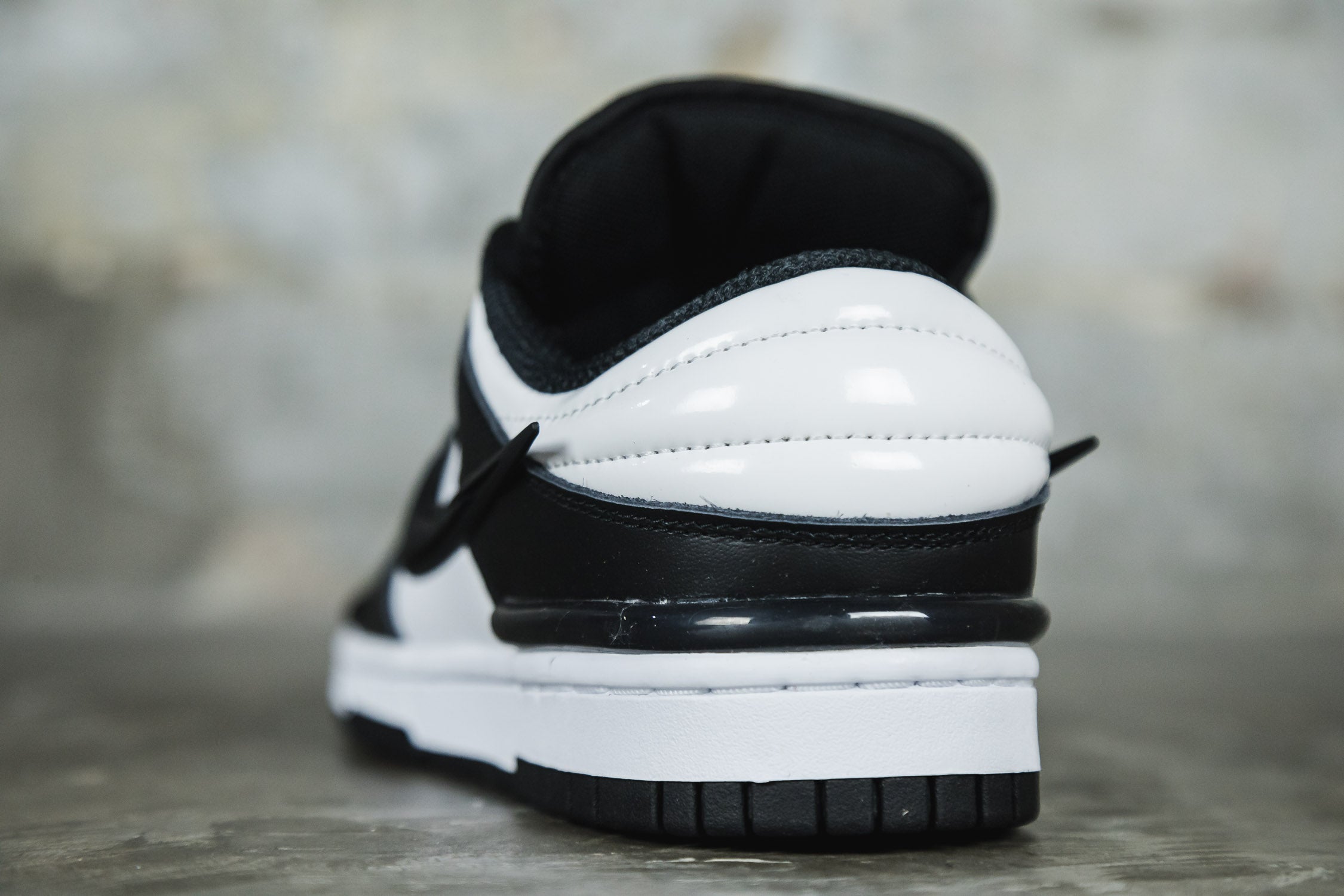 W NIKE DUNK LOW TWIST BLACK/WHITE-BLACK (6946753544258)