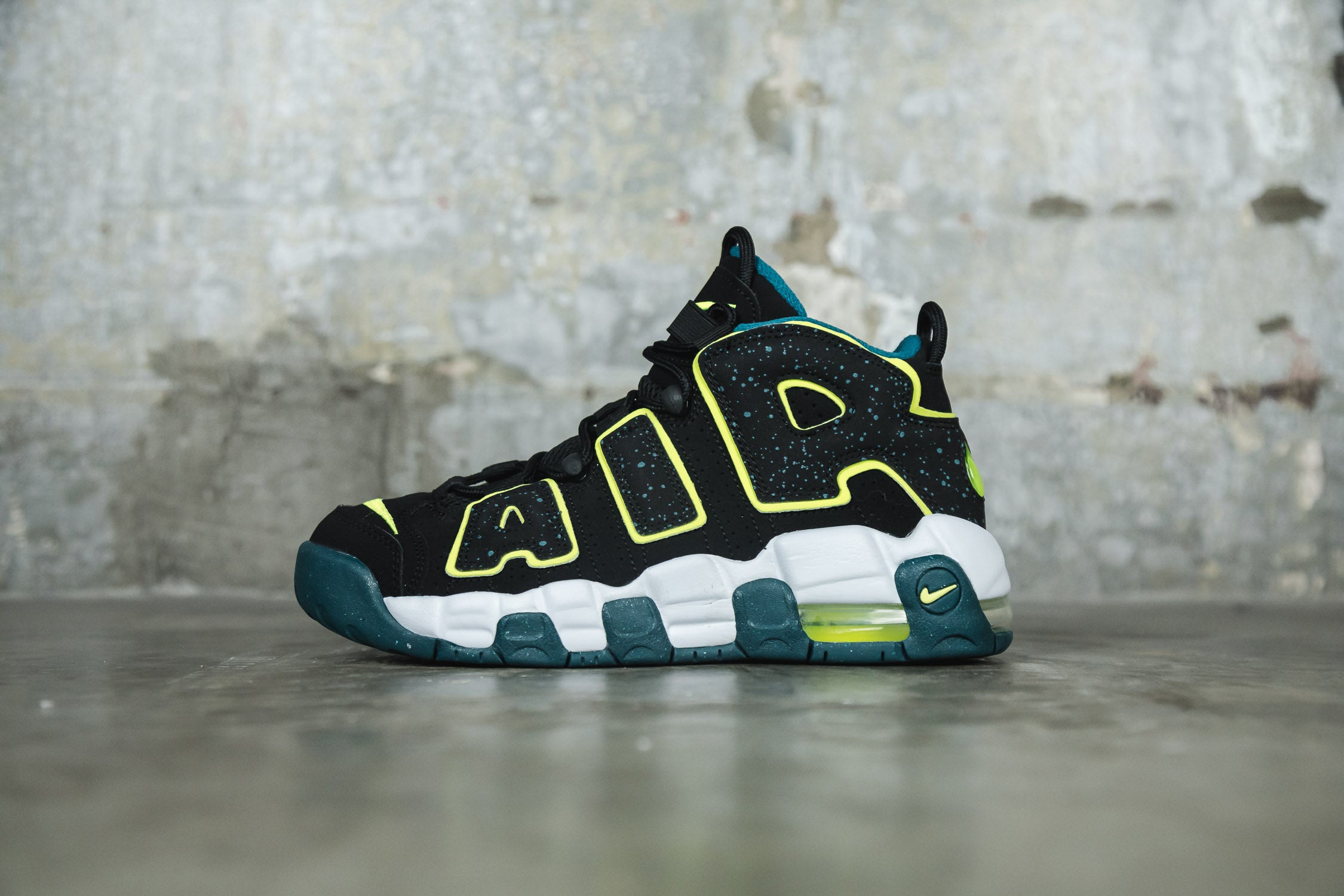 Nike Air More Uptempo (GS) – Lust México