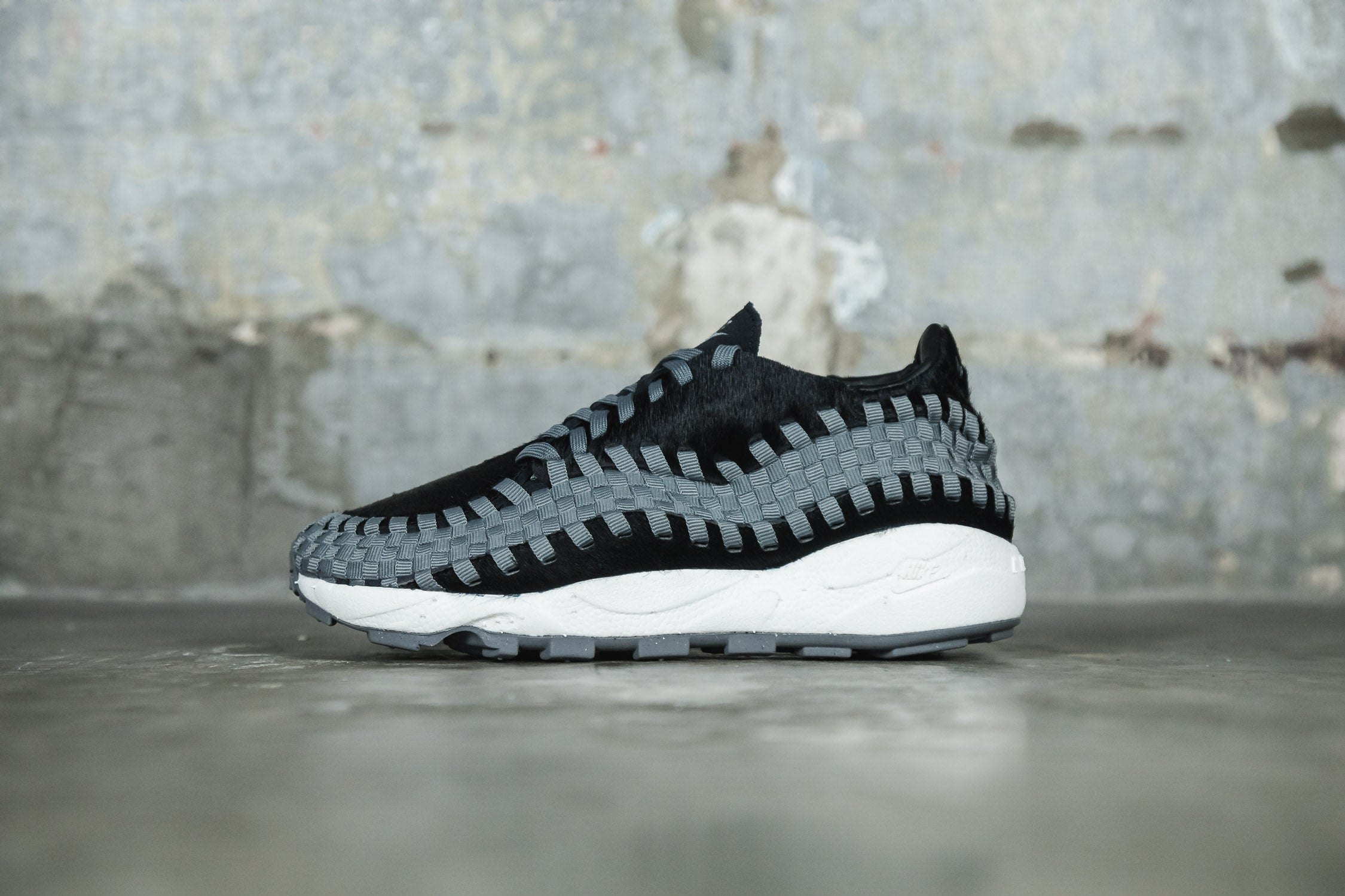 Women's Air Footscape Woven 'Black and Smoke Grey' – Lust México