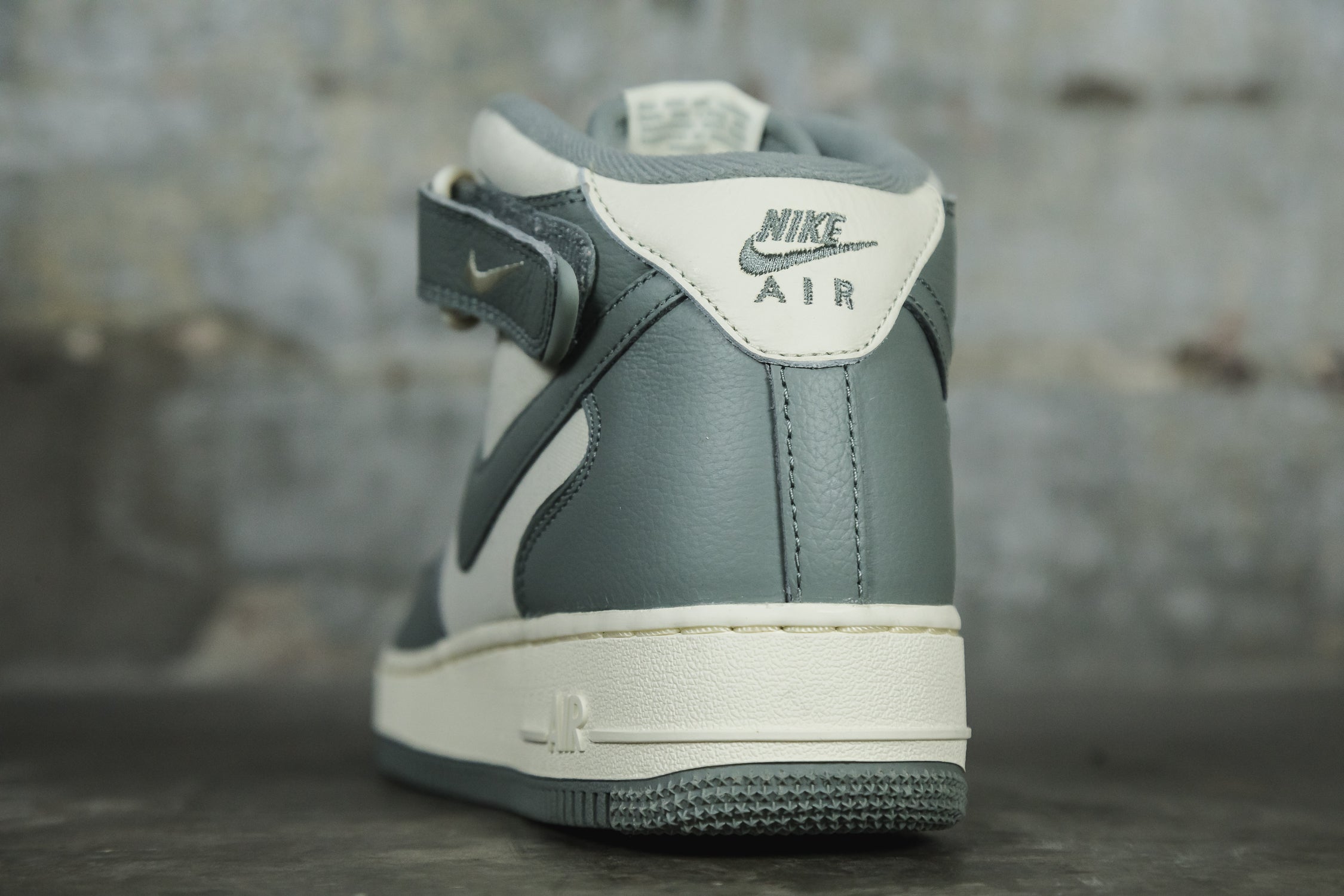 AIR FORCE 1 MID &