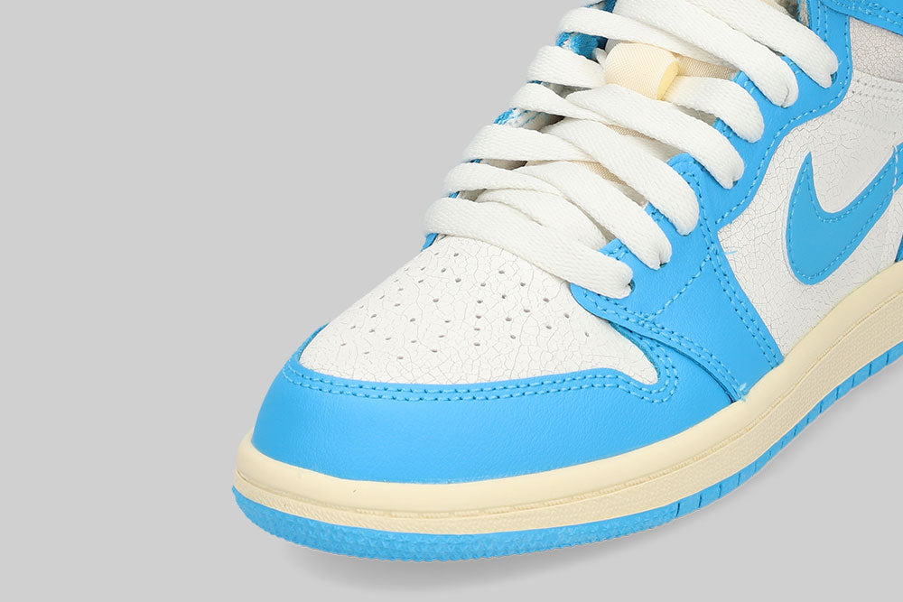Air Jordan 1 High OG &