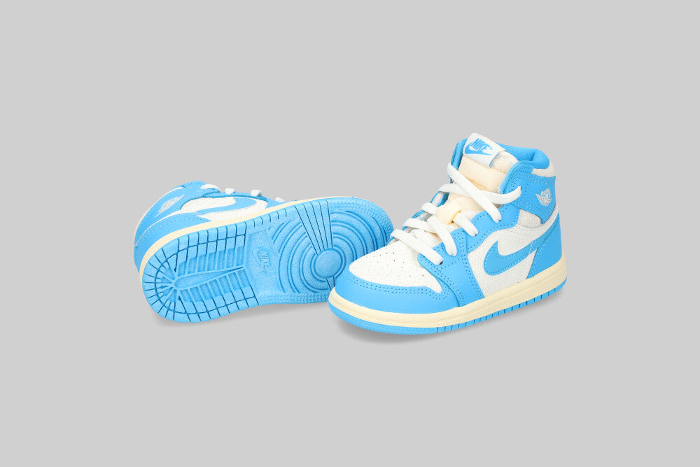 Air Jordan 1 High OG &