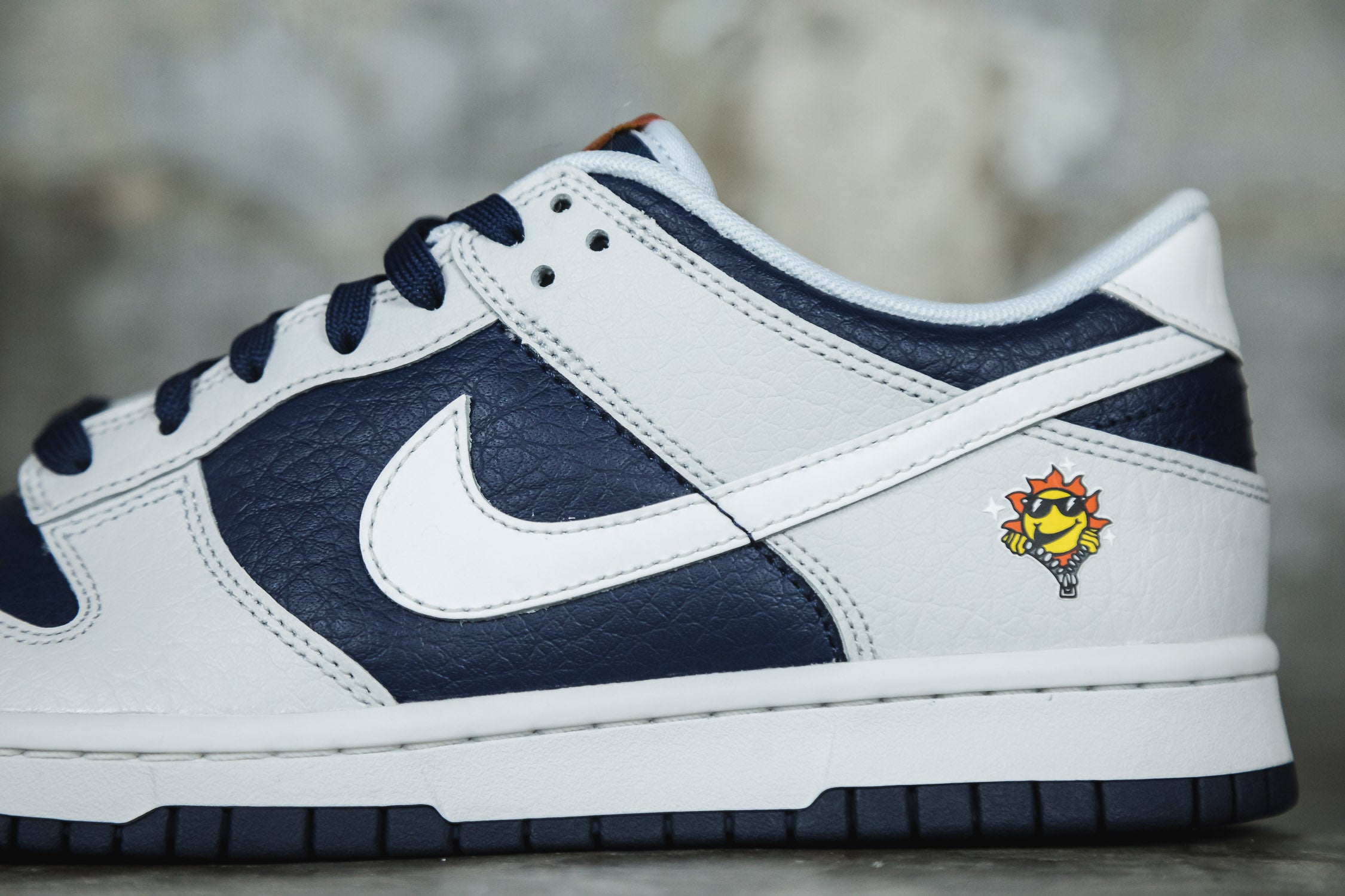 Nike Dunk Low &