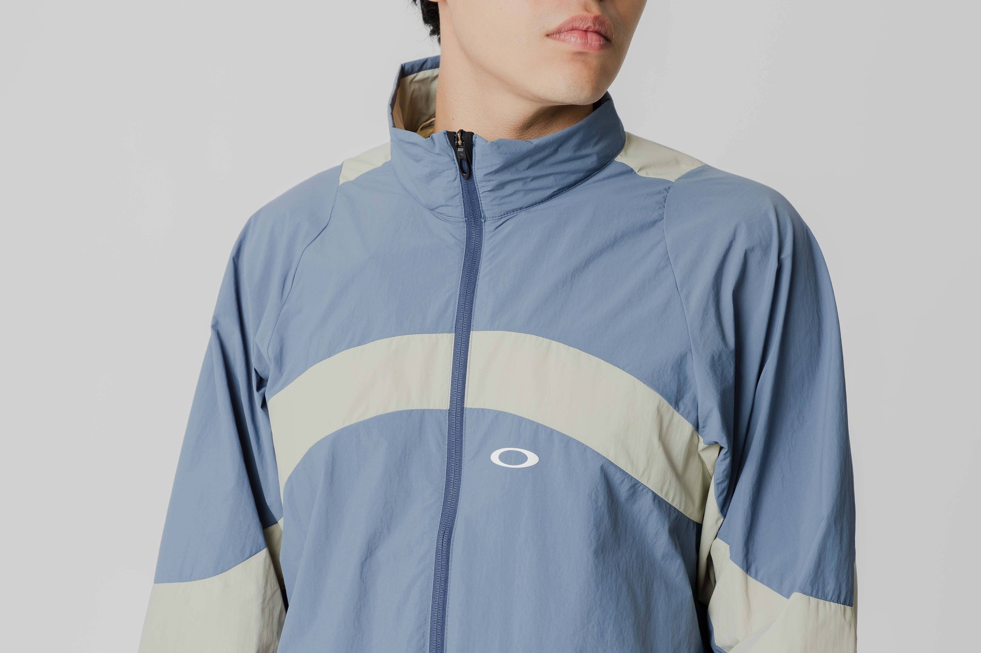 Oakley Enhance Aclife Wind Jacket 2.0 - FOA407558-66 APP - TOP - MEN - ADULT - INLINE - FA - 25 en Lust México