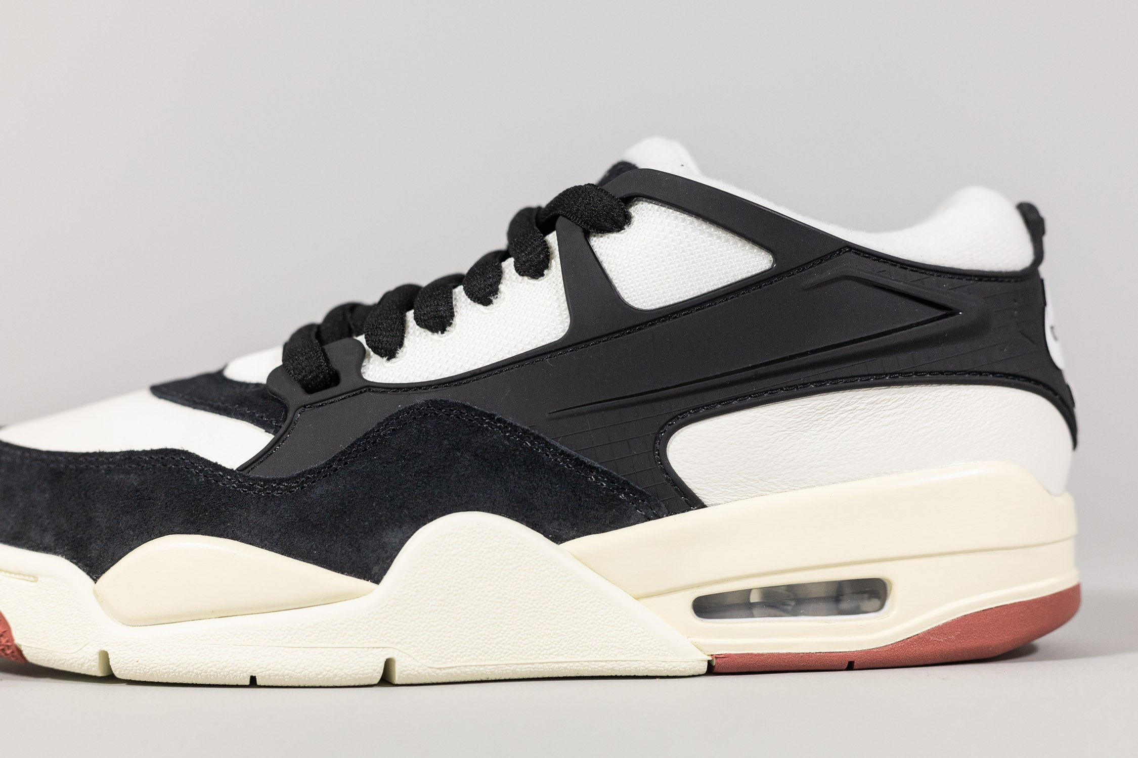 Air Jordan 4 RM &