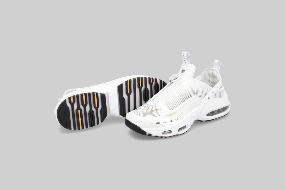 Women's Nike Air Max Craze 'White and Metallic Gold'