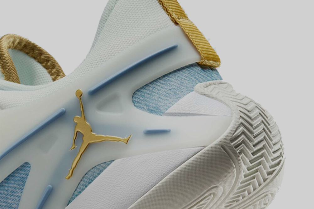 Women's Jordan Heir Series 'Denim and Gold'