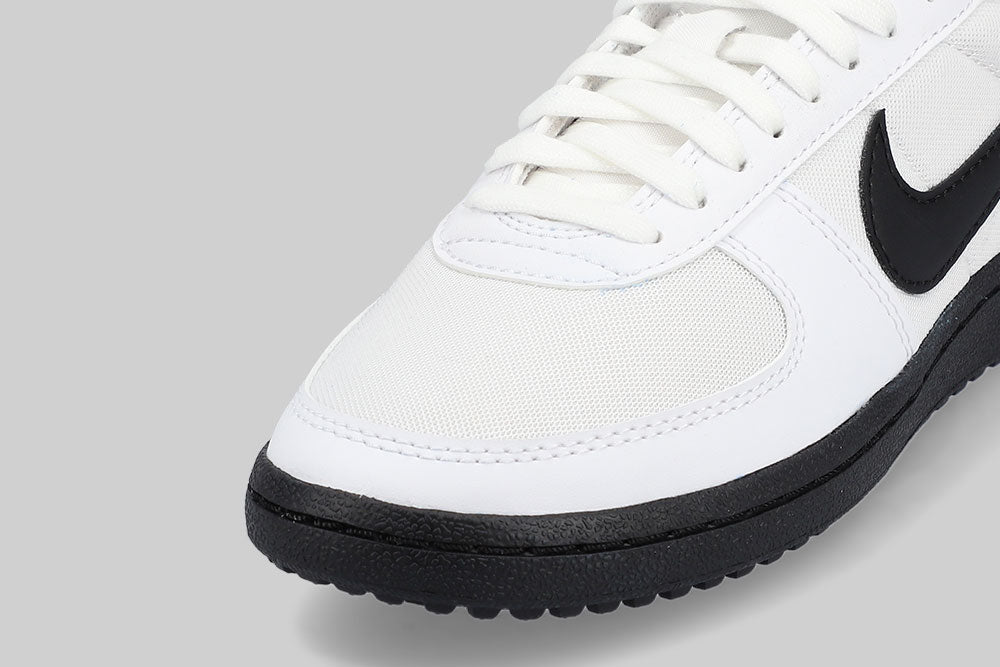 Nike Field General &