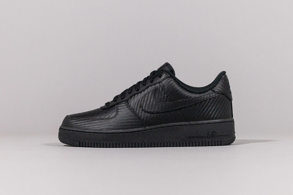 Nike Air Force 1 Low &