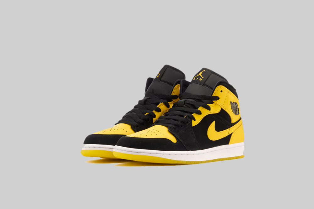 Air Jordan 1 Mid SE &