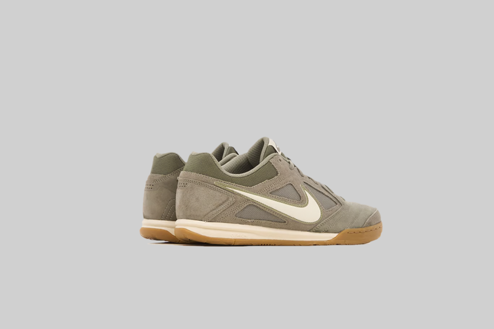 Nike Gato &