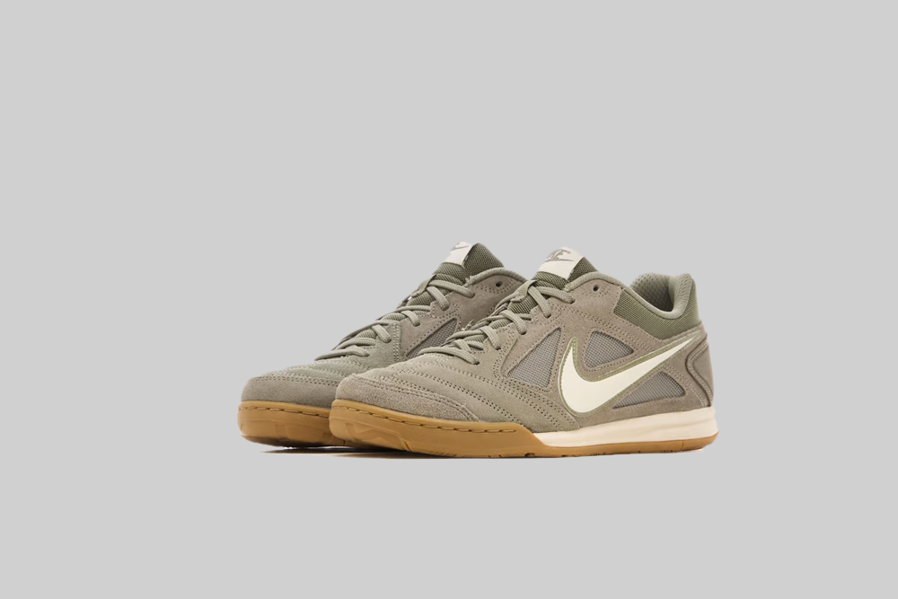 Nike Gato &