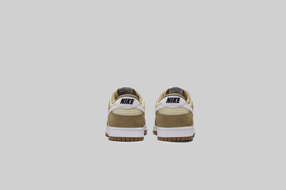 Nike Dunk Low Retro SE &