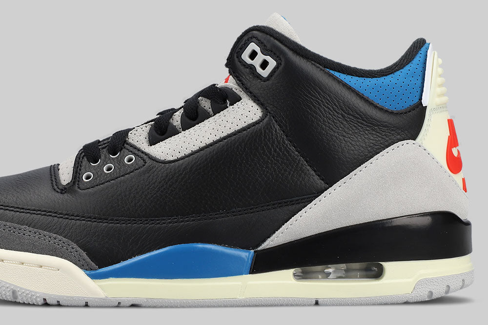 Air Jordan 3 &