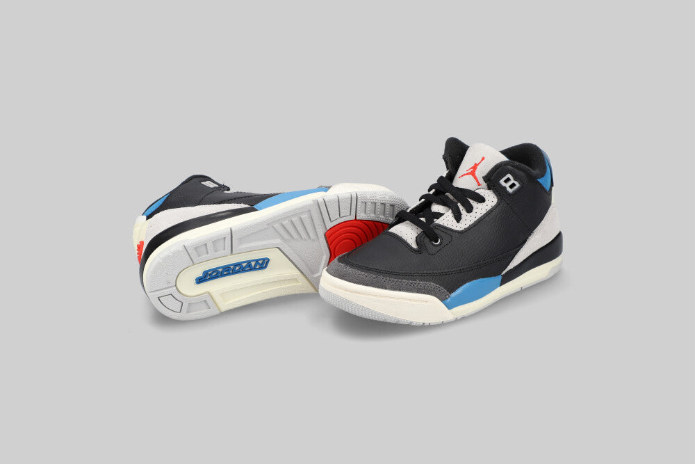 Air Jordan 3 &