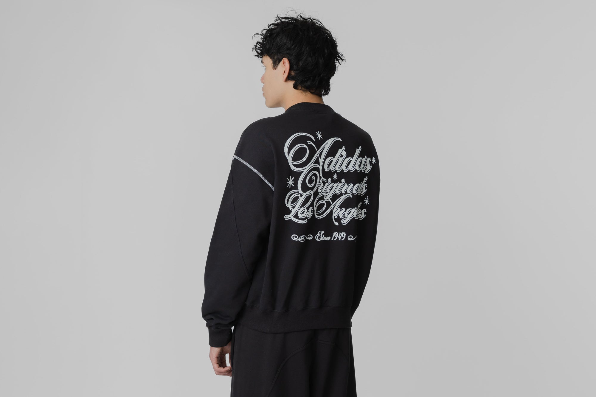 adidas Originals x OG L.A. Crewneck - JX6129