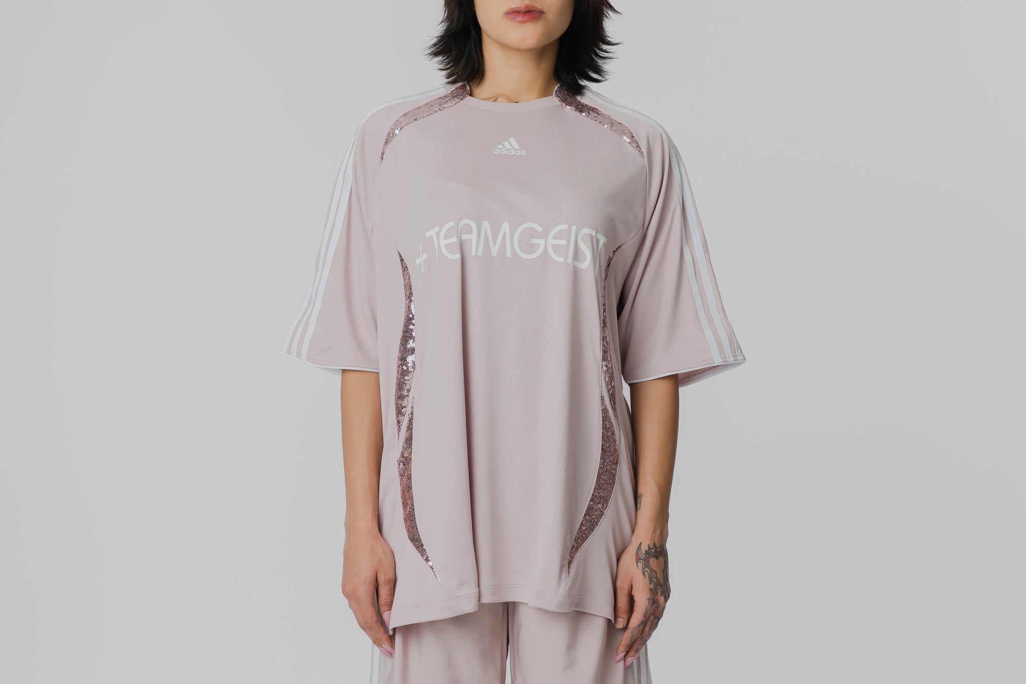 Women's adidas Adilenium Season 4 Teamgeist Oversized Jersey - KE9793
