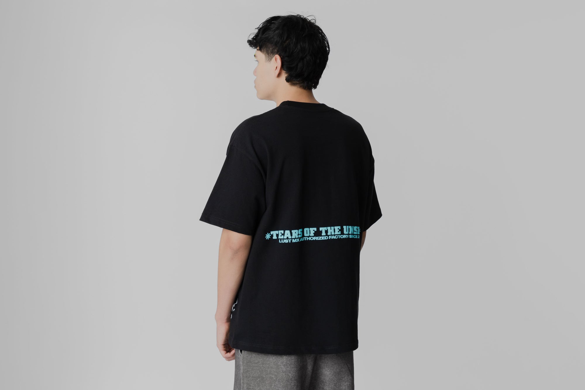 Lust Brand Tears Of The Unseen 2 Tee APP - TOP - UNISEX - ADULT - INLINE - FA - 25 en Lust México