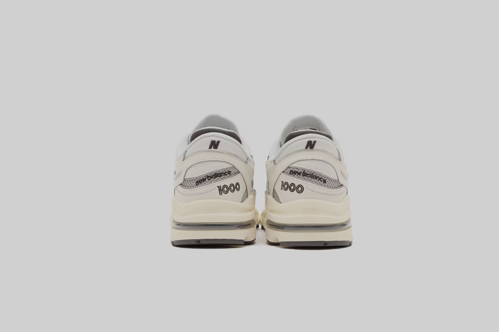 New Balance 1000 &
