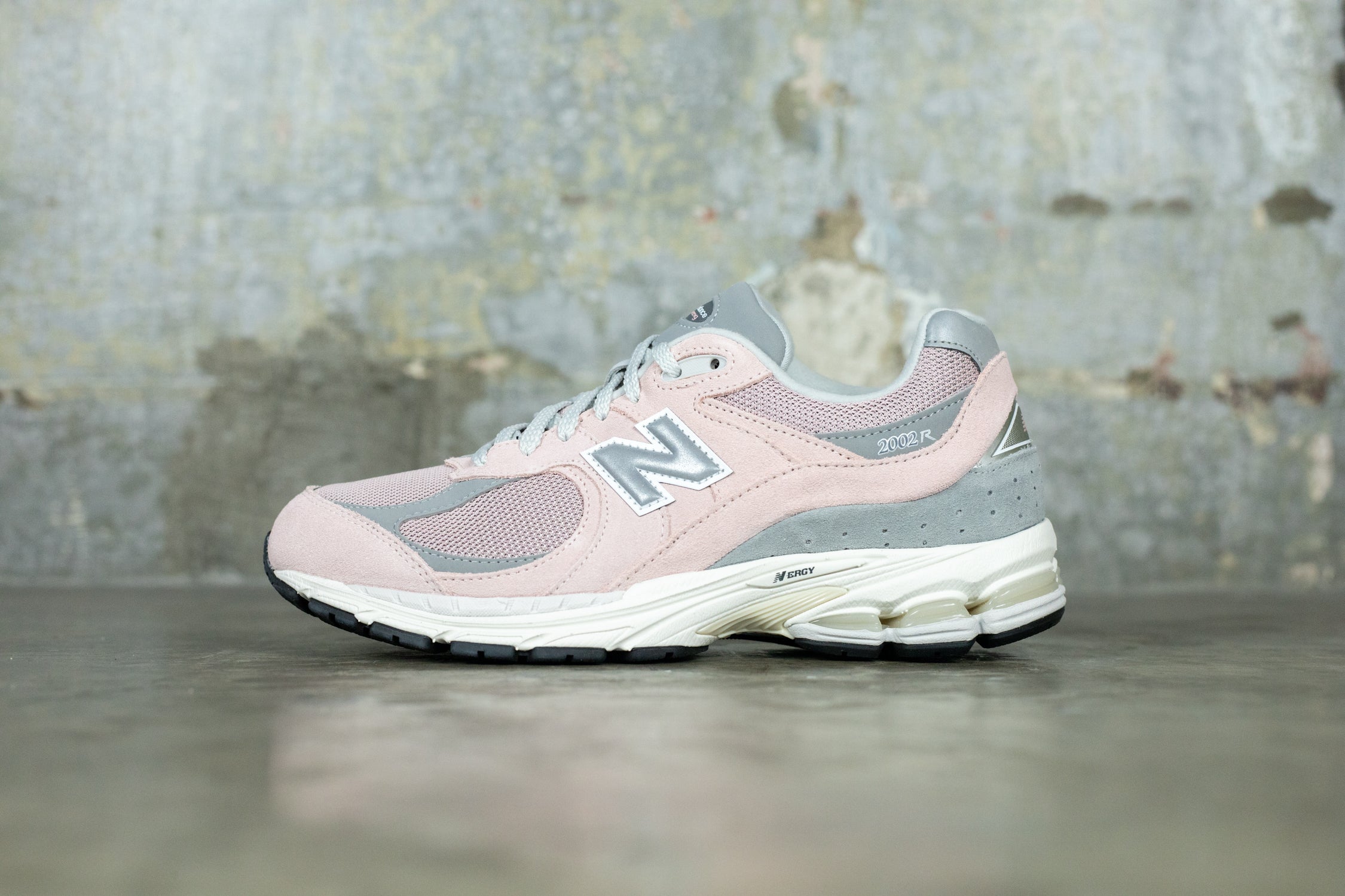 New Balance 2002R Orb Pink Lust Mexico