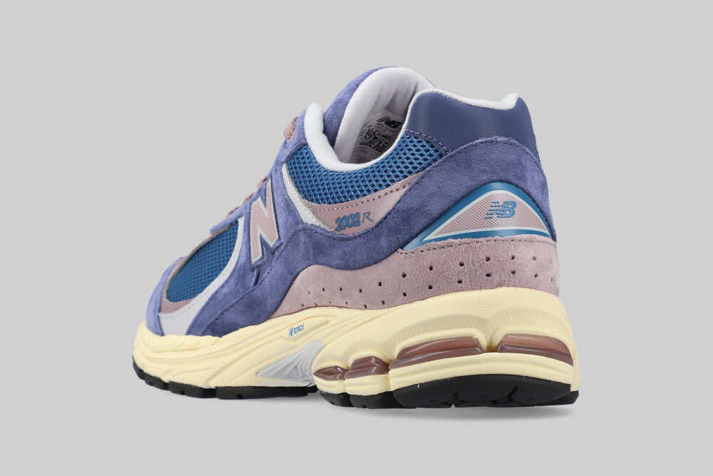 New Balance 2002R &