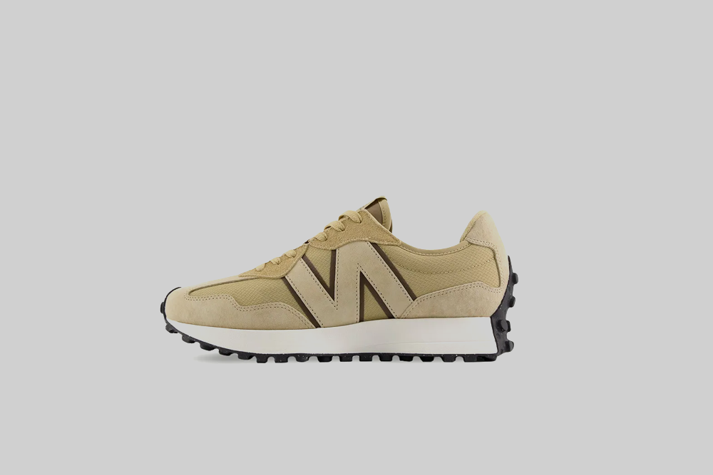 New Balance 327 &