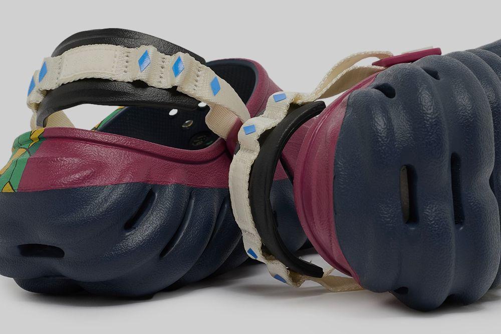 Crocs x Demon Slayer Echo Clog 'Giyu' - 211413-90H