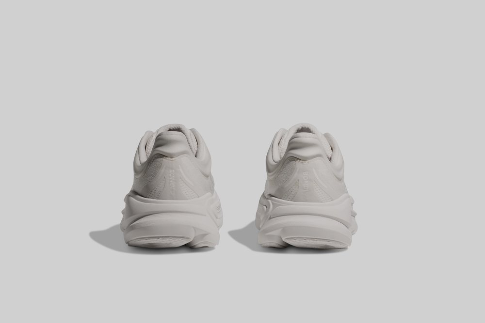 Hoka Bondi 9 'White' - 1162012-WWH - Lust México