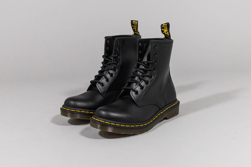 Women's Dr. Martens 1460 Smooth Leather Lace Up Boots - [sku] - Lust México