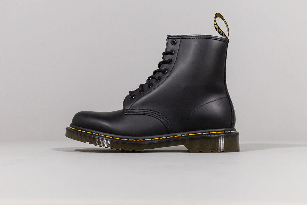 Dr. Martens 1460 Smooth Leather Boots