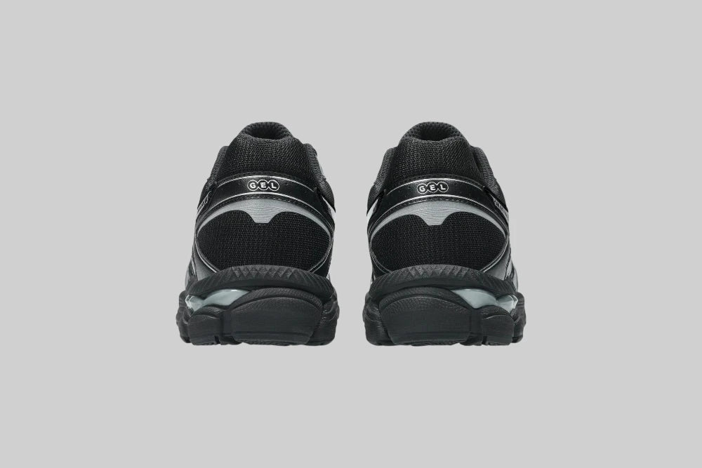 Asics Gel-Cumulus 16 'Black' - 1203A733.002 - Lust México