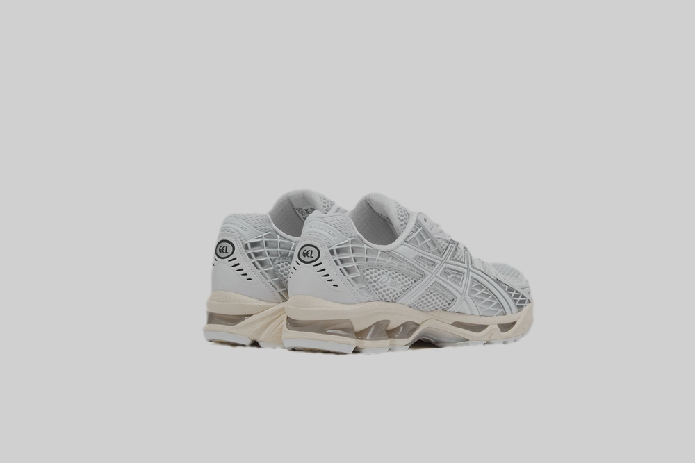 ASICS GEL-NIMBUS 10.1 White and Pure Silver'