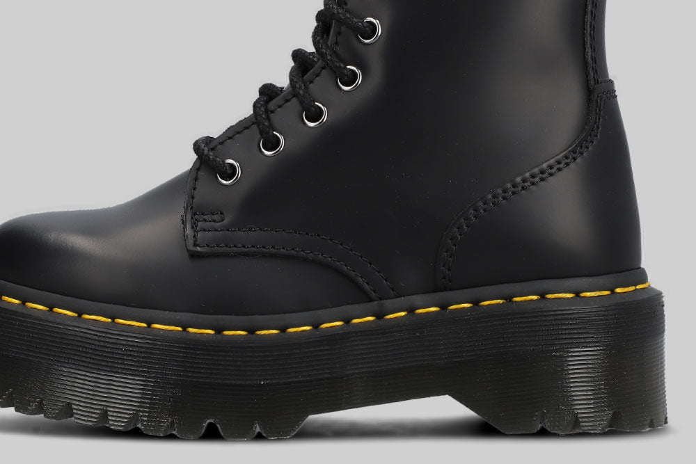 Dr. Martens Jadon Smooth Leather Platform Boots - 15265001 - Lust México