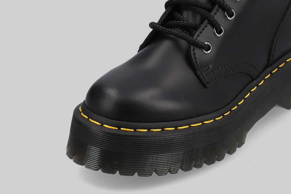 Dr. Martens Jadon Smooth Leather Platform Boots - 15265001 - Lust México