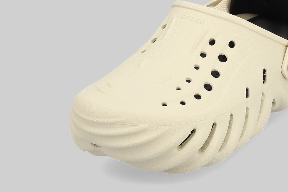 Crocs Echo Clog 'Bone'
