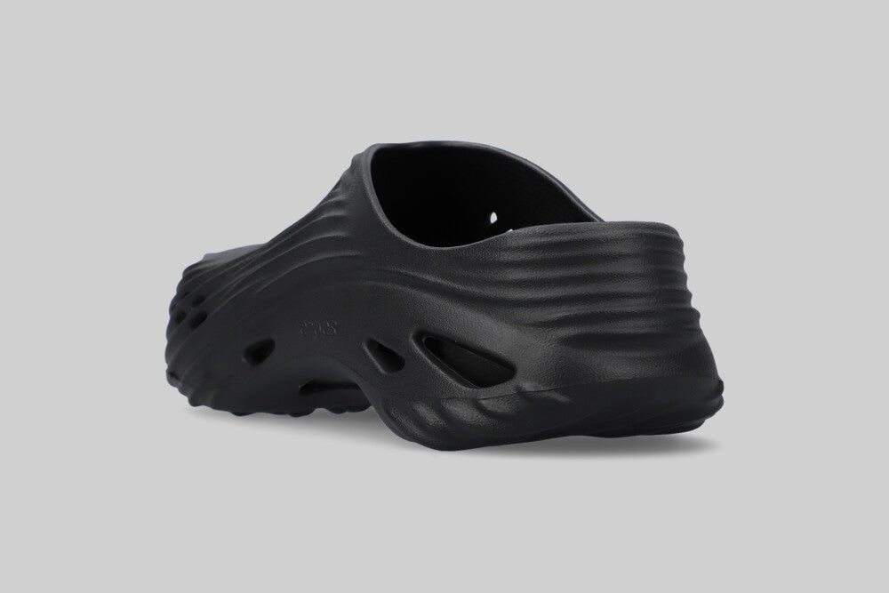 Crocs Echo Wave 'Black' - 210521-060 - Lust México