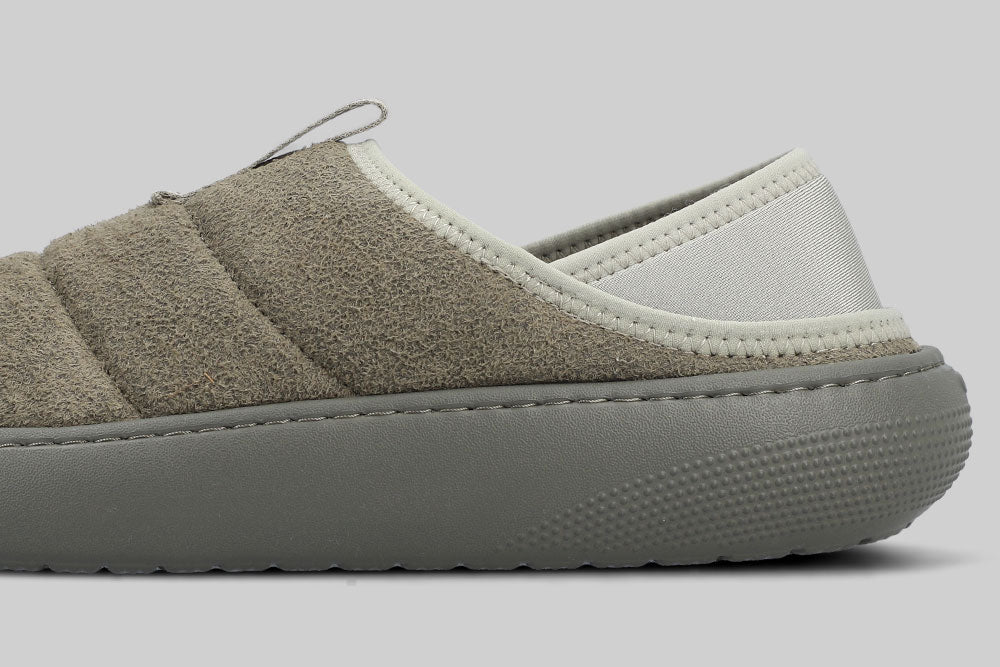 Crocs Vegan Suede Moc 'Galactic Grey' - 212097-1WS - Lust México