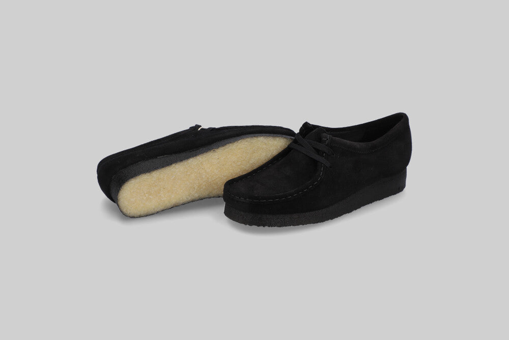 Women's Clarks Wallabee 'Black'