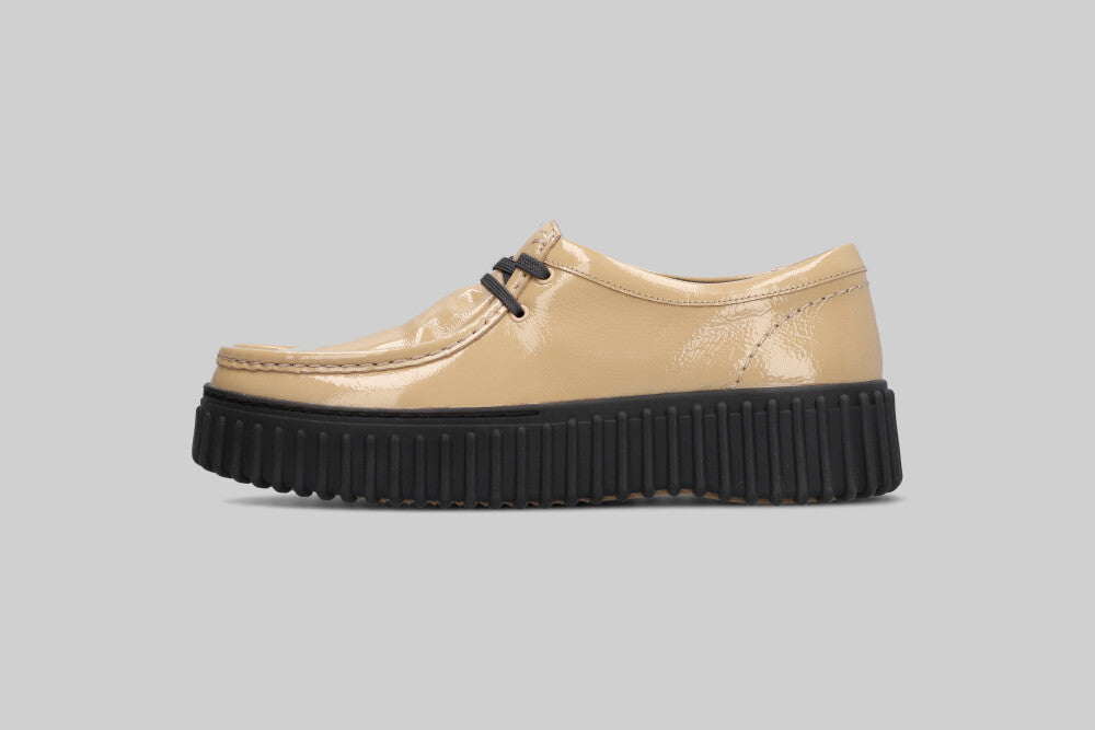 Women's Clarks Torhill Bee 'Beige Patent'