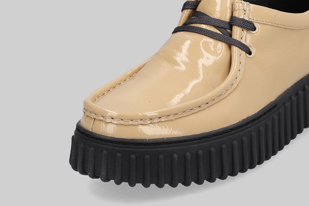 Women's Clarks Torhill Bee 'Beige Patent'
