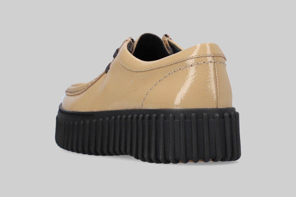Women's Clarks Torhill Bee 'Beige Patent'
