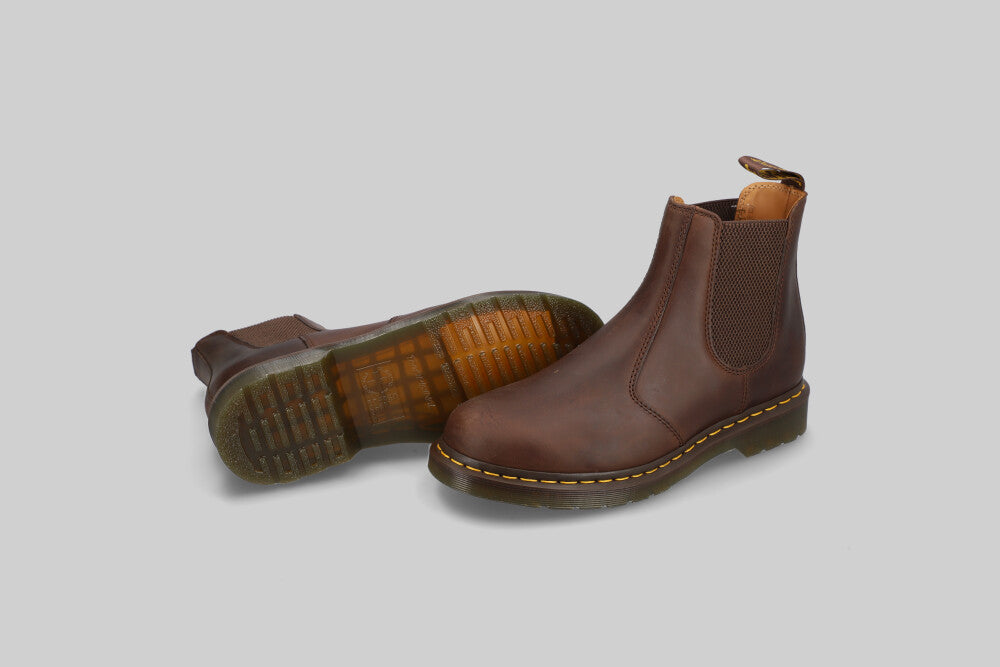 Dr. Martens 2976 Crazy Horse Chelsea Boots  - 27486201 - Lust México