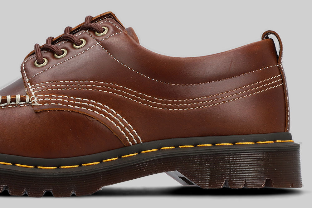 Dr. Martens Lowell Moc Toe - 31817243 | Lust México
